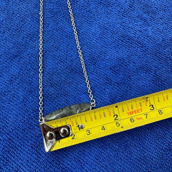 Silver Toned Chain Necklace W/Labradorite Pendant & Rhinestone Accent Chic - Picture 6 of 11